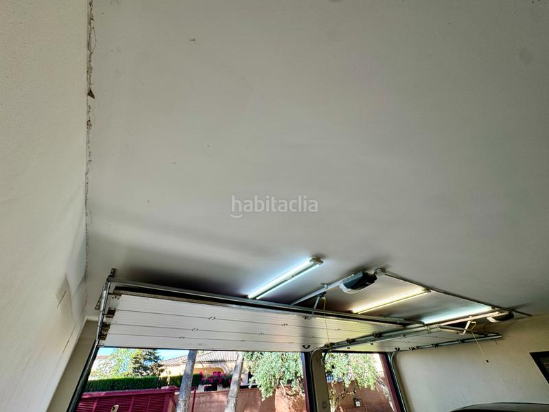 Foto 837403ff-9d2f-4587-87c3-f6a8aeeb8dc3. Chalet avec cheminée chauffage parking piscine dans Pobla de Vallbona (la)