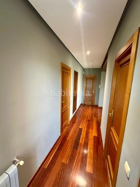 Foto faf2fc7f-2038-405b-beb4-495b55e3b5fe. Chalet avec cheminée chauffage parking piscine dans Pobla de Vallbona (la)