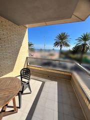 Appartement à Las Islas. Vivienda con terraza, garaje y trastero en puerto de sagunto (va