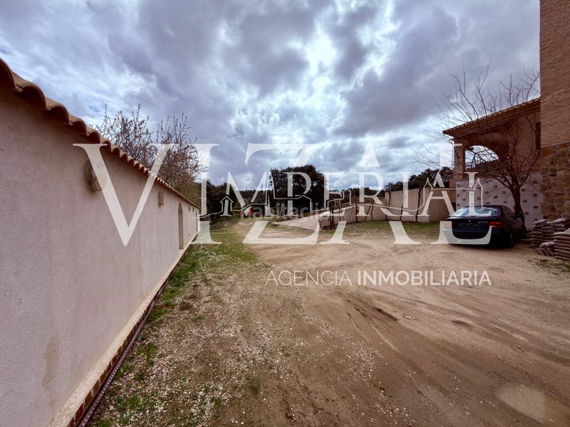 Foto bff7371d-4403-4221-900b-86b04226d8f5. Xalet amb calefacció aparcament a Los Cigarrales-La Bastida Toledo