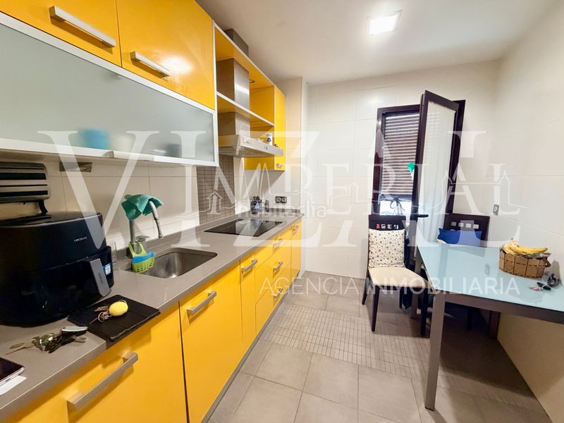 Foto 85616ad9-9648-4861-8bed-b56aed61bc79. Pis amb calefacció aparcament piscina a Centro Ocaña