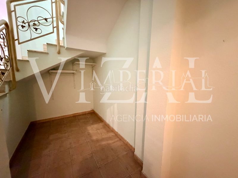Foto a35dd64c-1c9d-4c63-a918-5aae7f01c680. Casa adossada amb xemeneia aparcament piscina a Buenavista-Valparaíso-La Legua Toledo