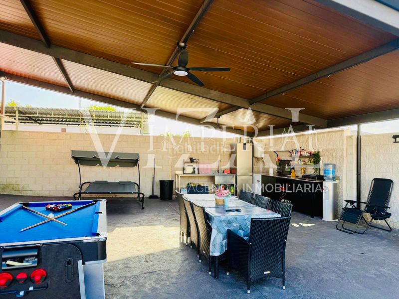 Foto c322a03e-e1f4-4411-9f58-1caa63245c57. Casa amb xemeneia calefacció aparcament piscina a Hormigos