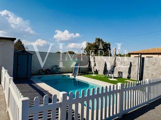 Maison  Avenida del alberche. Chalet independiente en hormigos