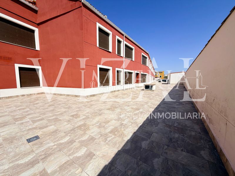Foto 6e4c23ea-7bb2-40d6-9c8c-95992d703fe3. Apartament amb aparcament piscina a Burujón