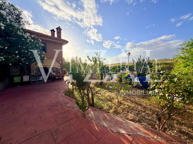 Foto 7261734e-c3ef-499d-8c22-3619839f4650. Haus mit kamin heizung parking pool in Viso de San Juan (El)
