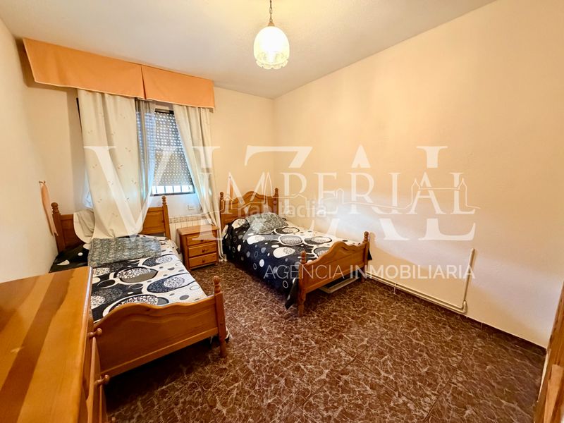 Foto ed8e99e8-e55f-4f8c-ba4b-e6cddb394a5d. Haus mit kamin heizung parking pool in Viso de San Juan (El)