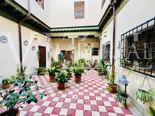 Pis  Calle recoletos. Piso a la venta en el casco historico