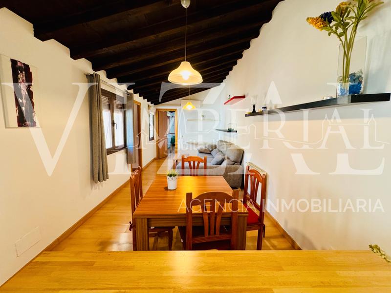 Foto a0c41635-85a3-412d-b85e-c76a379030a1. Appartamento con riscaldamento in Casco Histórico Toledo