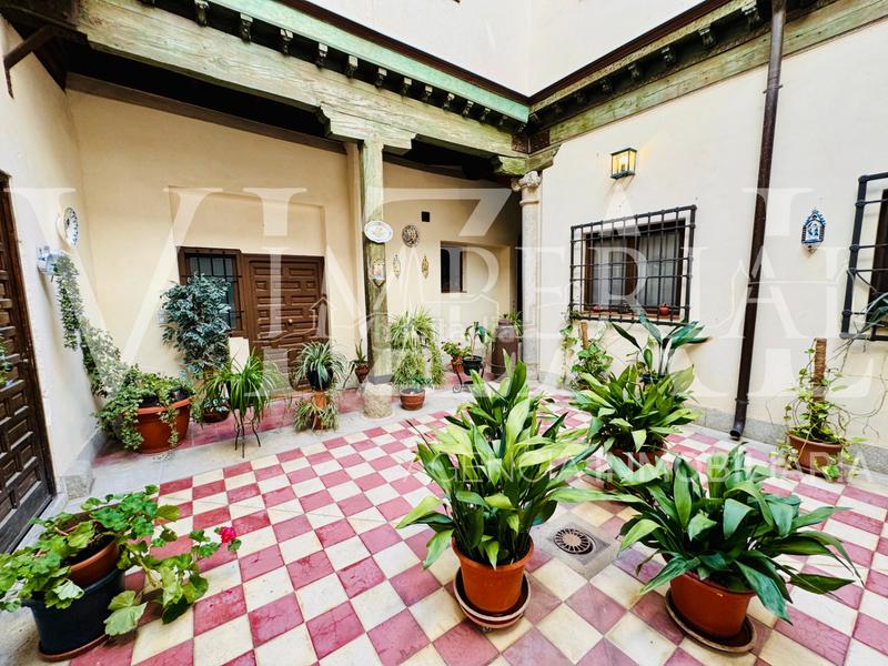 Foto fad61447-6b74-4293-9a23-d0a02f9c7c19. Appartamento con riscaldamento in Casco Histórico Toledo