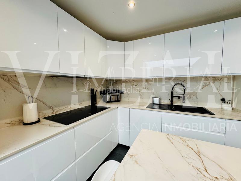 Foto 2fb3460a-79c9-4df4-aa8c-4cfb0e841e75. Casa a schiera con riscaldamento parcheggio piscina in Toledo