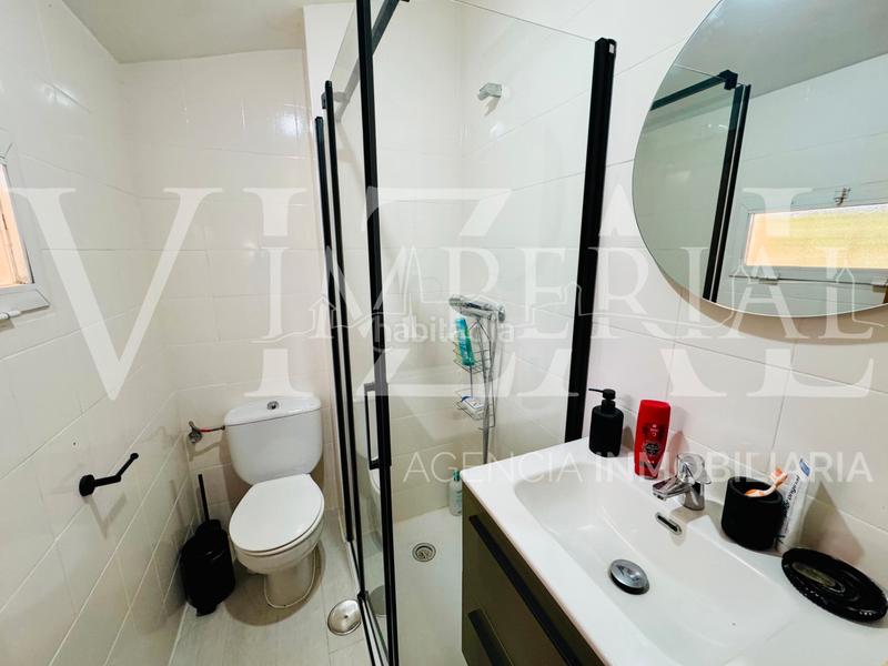 Foto 175135cf-b926-4b1d-b17a-5354dbc52e54. Xalet amb calefacció aparcament piscina a Avenida Europa-San Antón Toledo