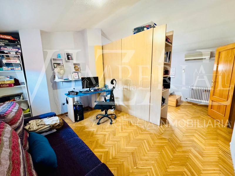 Foto 84d1875e-6de8-4847-b998-902d86fc8561. Xalet amb calefacció aparcament piscina a Avenida Europa-San Antón Toledo