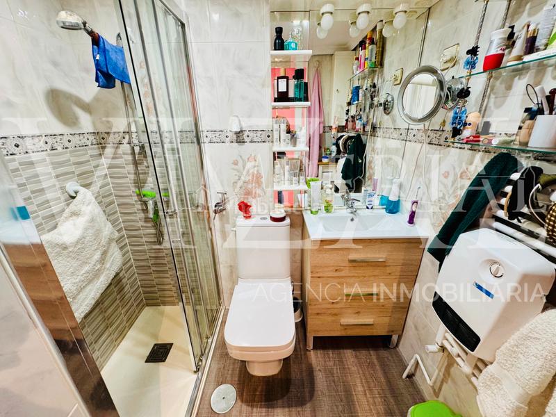 Foto 04d30980-efc2-481f-8f09-2d3b38d08669. Piso oportunidad disponible en río alberche en Santa María de Benquerencia Toledo