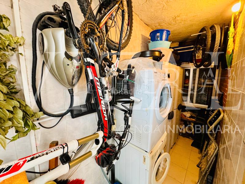 Foto 42ad9210-9942-489f-bcd5-245f99e32a34. Piso oportunidad disponible en río alberche en Santa María de Benquerencia Toledo