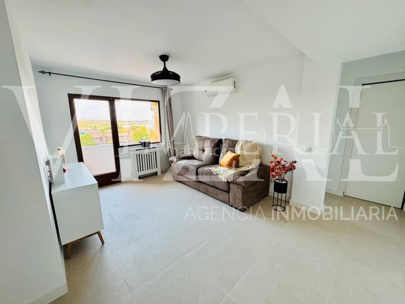 Foto 3250b394-ba37-42a3-a079-0a4cc5966504. Appartamento con riscaldamento in Santa María de Benquerencia Toledo