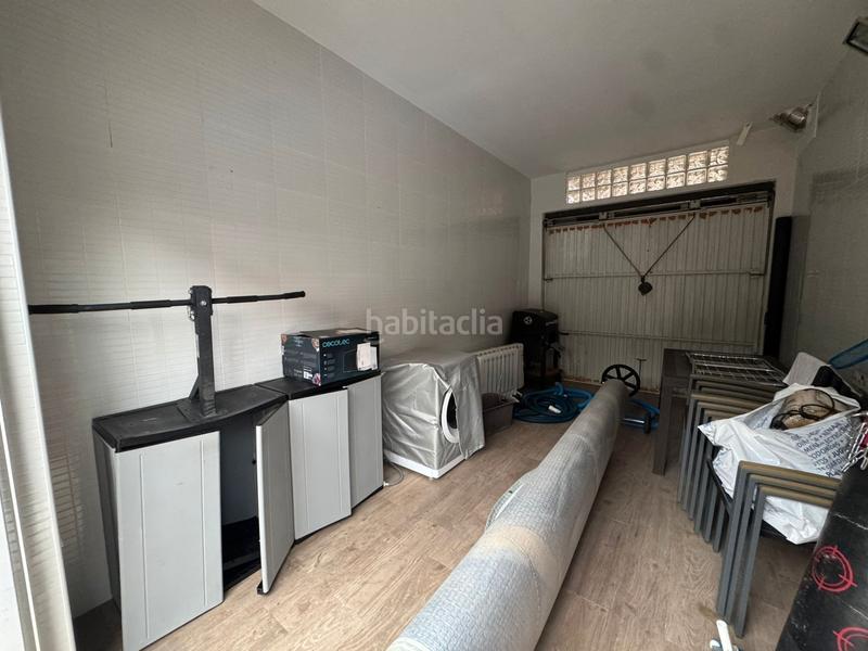 Foto 4bf15e45-2c39-4f60-9d2e-486cef86fac7. Location chalet avec cheminée chauffage parking piscine dans Loeches