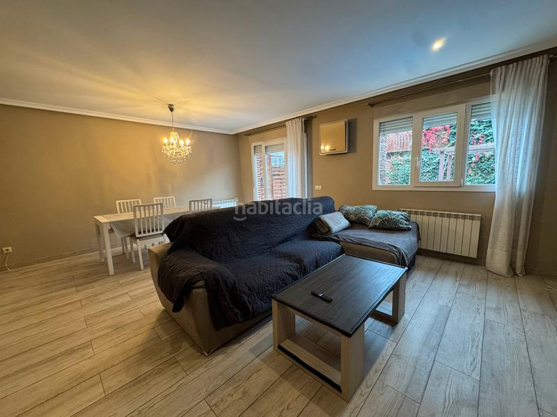 Foto cefd660f-b632-4ffd-ab3f-8d1856b926bb. Location chalet avec cheminée chauffage parking piscine dans Loeches