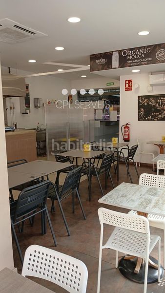 Foto 0735f398-19c3-4990-97e4-439ecd4e545d. Alquiler local comercial en verge de l'assumpció churreriaheladeria en traspaso en Barberà del Vallès
