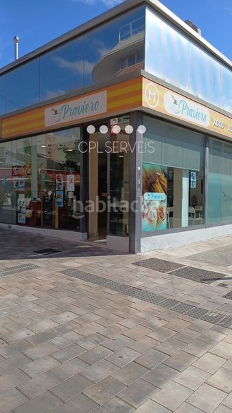 Foto fcc3de51-d4ae-46b7-bb33-21ffe975e4f6. Alquiler local comercial en verge de l'assumpció churreriaheladeria en traspaso en Barberà del Vallès