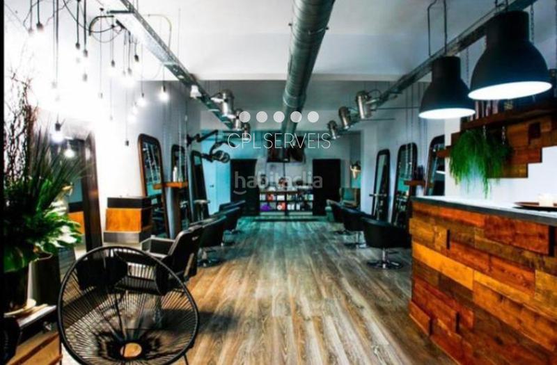 Foto 6c681273-2ed8-40e4-94d2-6c115ccf54dc. Traspàs local comercial a Centre Badalona