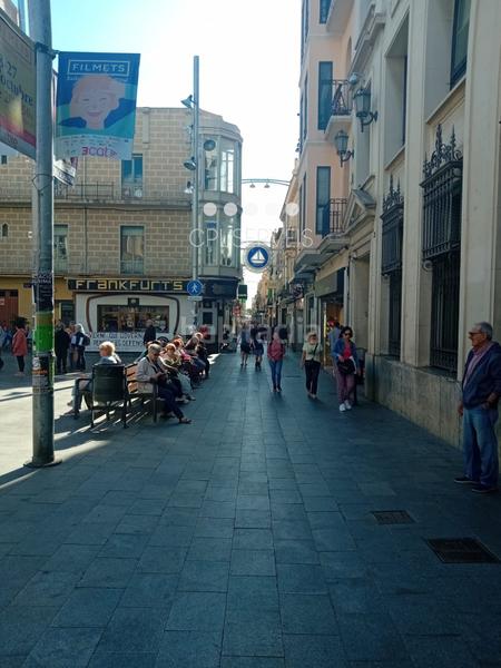 Foto c9482349-00bc-4481-80a8-ecaeade2ddb2. Affitto ufficio in Centre Badalona