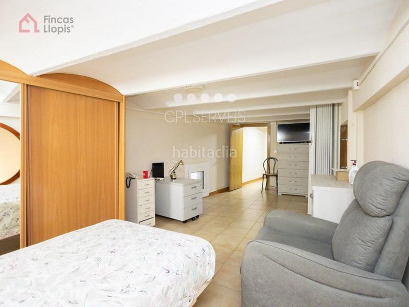 Foto 638fa935-5695-4a22-a2cd-e42f87cf2191. Local comercial a La Marina del Prat Vermell Barcelona