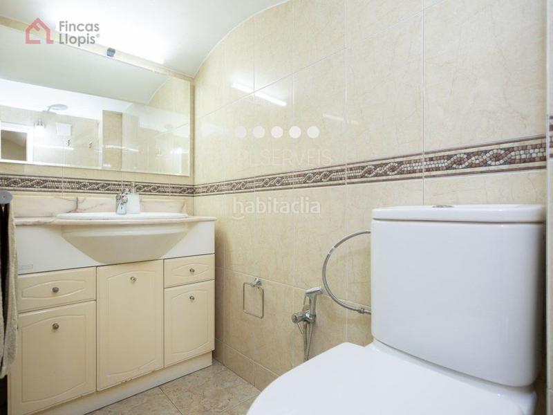 Foto c35244ff-1492-415d-b81f-55747b8e42d8. Local comercial a La Marina del Prat Vermell Barcelona