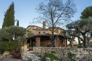 Mas  Carrer pau casals. Catalogada como patrimonio histórico-artístico con vistas 360 gr