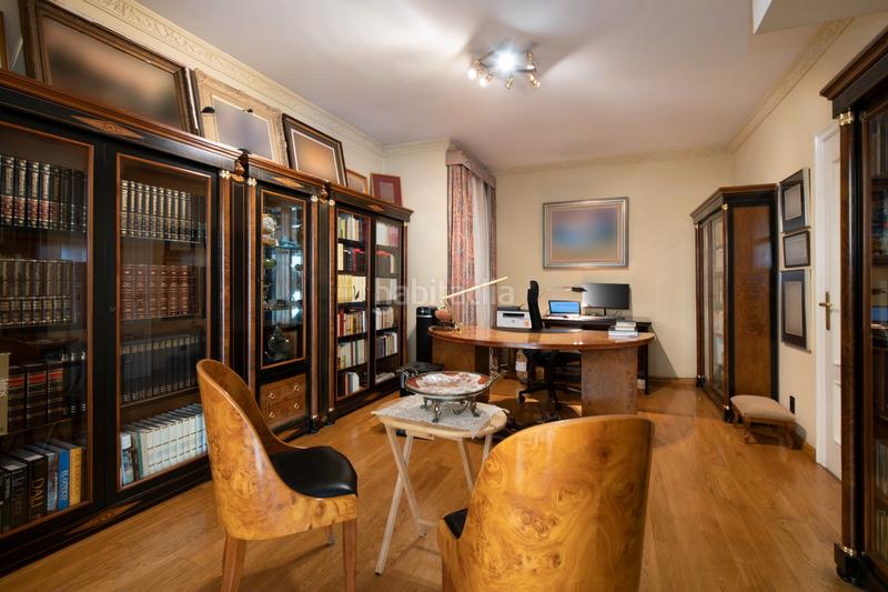 Foto 559de8e2-ad3f-40bf-97bd-72eb0c6a4be6. Appartamento con camino riscaldamento in Sant Gervasi - Galvany Barcelona
