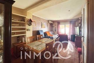 Appartement  Calle santo domingo. Se vende coqueto piso con balcón en torrente