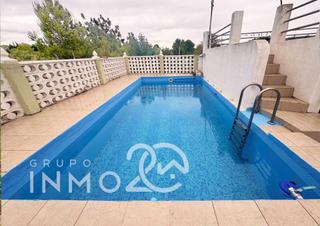 Masia  Urbanizacion de la fuente la virgen. Casa con terreno y piscina en alborache