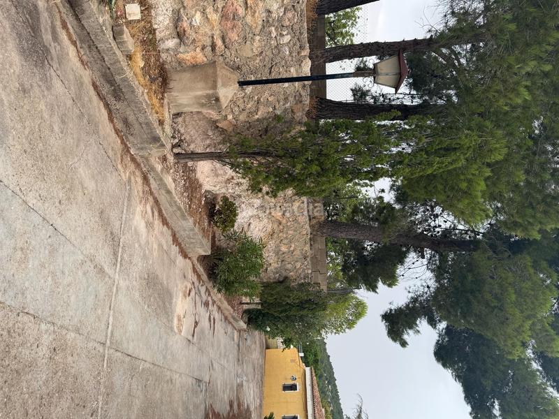 Foto 43d46376-3d65-44e7-8e39-9158701121c2. Chalet  con terreno y piscina en Alborache