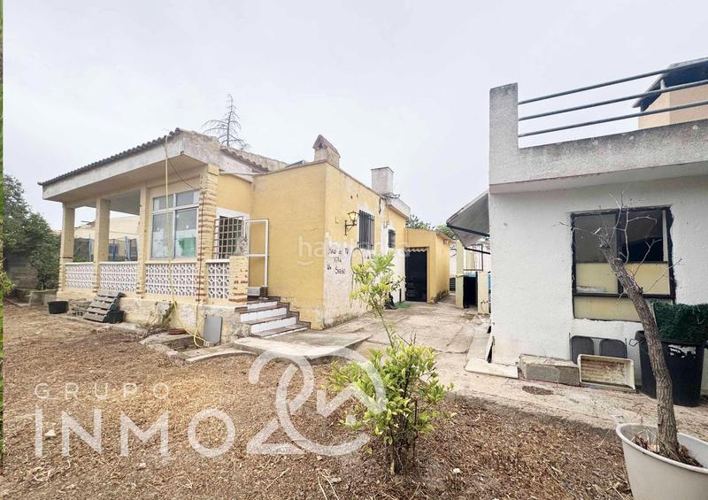 Foto 9adf9fc4-01ff-4e64-a4b0-525ac265e11a. Chalet  con terreno y piscina en Alborache