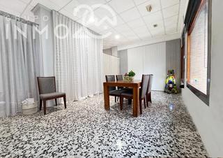 Maison à Sedaví. Se vende estupenda casa planta baja con amplia terraza en sedaví