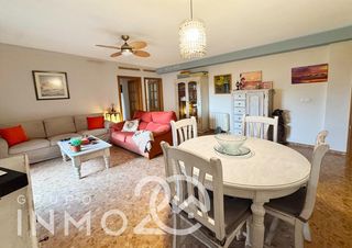 Appartement  Calle blasco ibañez de. Se vende estupendo piso en sedavi con dos balcones y garaje