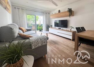 Flat in Benetússer. Estupendo piso de 3 habitaciones totalmente reformado en benetus