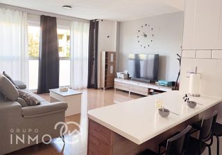Appartement à Plaza Xúquer. Se vende fantástico piso en de 113m2 utiles con garaje y traster