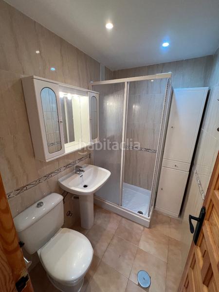 Foto 3115d34d-d598-44ef-aa2b-dbe7013cd51e. Alquiler piso  en urbanización con piscina y parking privado en Alcázares (Los)
