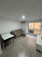 Location Appartement  Calle pastora. Se alquila piso en barrio del carmen- murcia (calle pastora)– 75