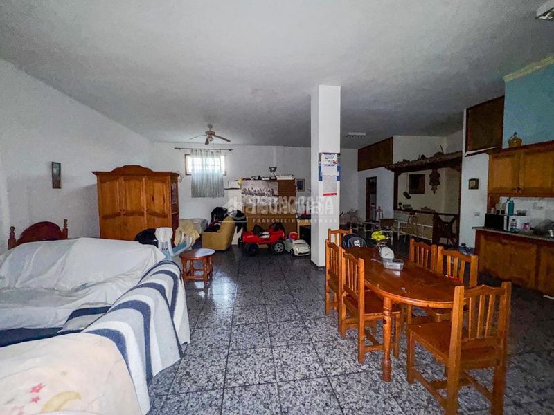Foto 81ac2c08-63b3-4181-aea9-4c66e295599c. Casa aparellada a Chío Guía de Isora