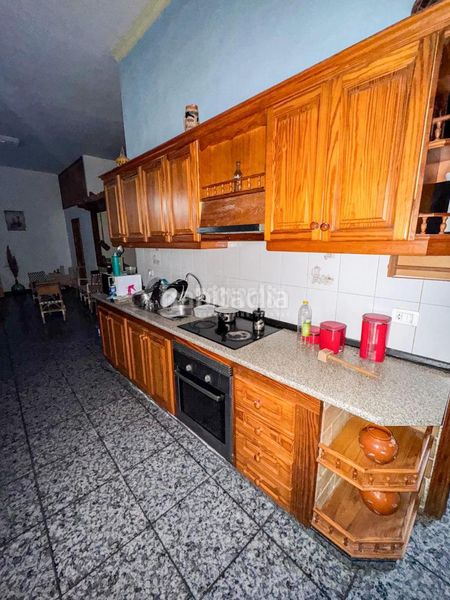 Foto 8422170b-d433-4a8b-99fe-94885574fa6f. Casa aparellada a Chío Guía de Isora