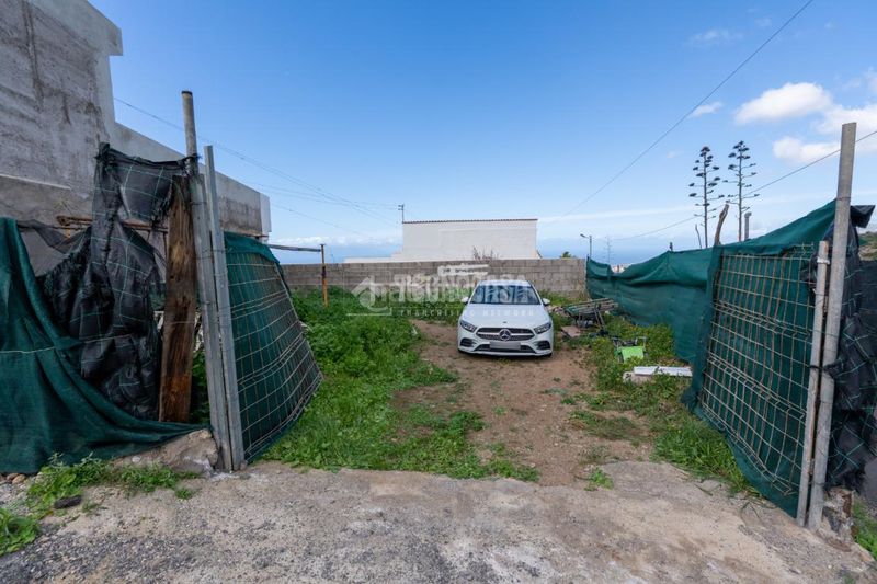 Foto 18e7d3c8-e2c9-4aca-bca4-414459c03c21. Terreny residencial a Guía de Isora interior Guía de Isora