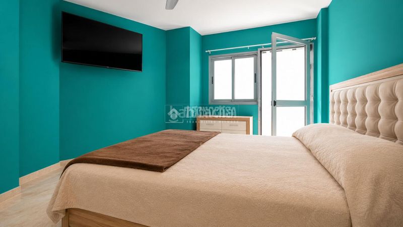 Foto faa7ea21-fe15-4b09-bb57-99164365bff7. Pis amb aparcament a Alcalá Guía de Isora