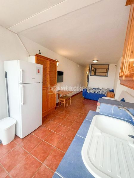Foto e9a338d8-9cd2-4711-8349-b5ac5fba6cb0. Pis a Puerto de Santiago Santiago del Teide