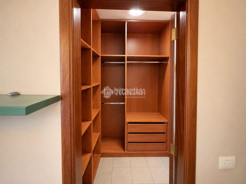 Foto b88164b8-5f36-4aed-a091-8dda493c578a. Pis a Guía de Isora interior Guía de Isora