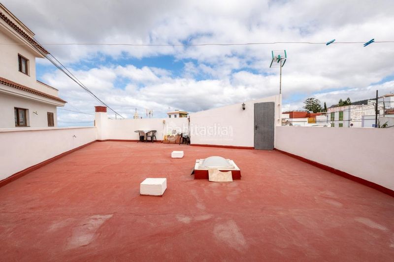 Foto bb442902-d9a9-40e9-9d1b-898ab8f98ec6. Casa aparellada amb aparcament a Chío Guía de Isora