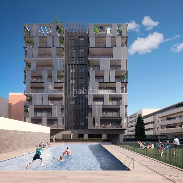 Foto 84f70d39-dca7-45b9-aae2-3671ee0d9d66. Attico 98m<sup>2</sup> in carrer francesc layret 49 in Creu Alta Sabadell