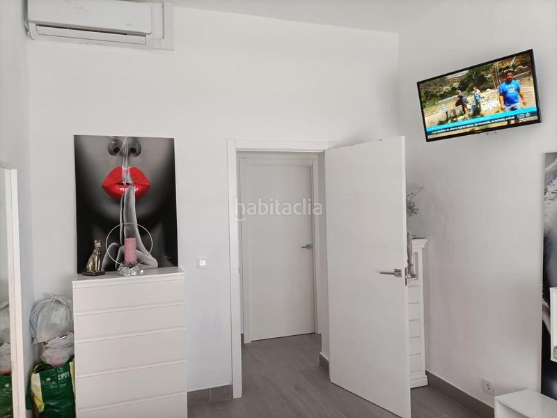 Foto f33decae-c0e7-4209-8f20-2e48cd43b883. Alquiler casa espectacular casa reformada a pasos de la playa con piscina privada en Chipiona
