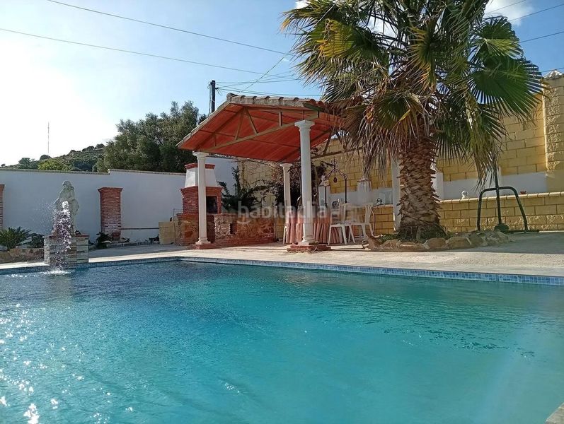 Foto 12a66eee-6c70-4840-bf5b-e33fd7efaaa9. Casa amb aparcament piscina a Alcolea Córdoba